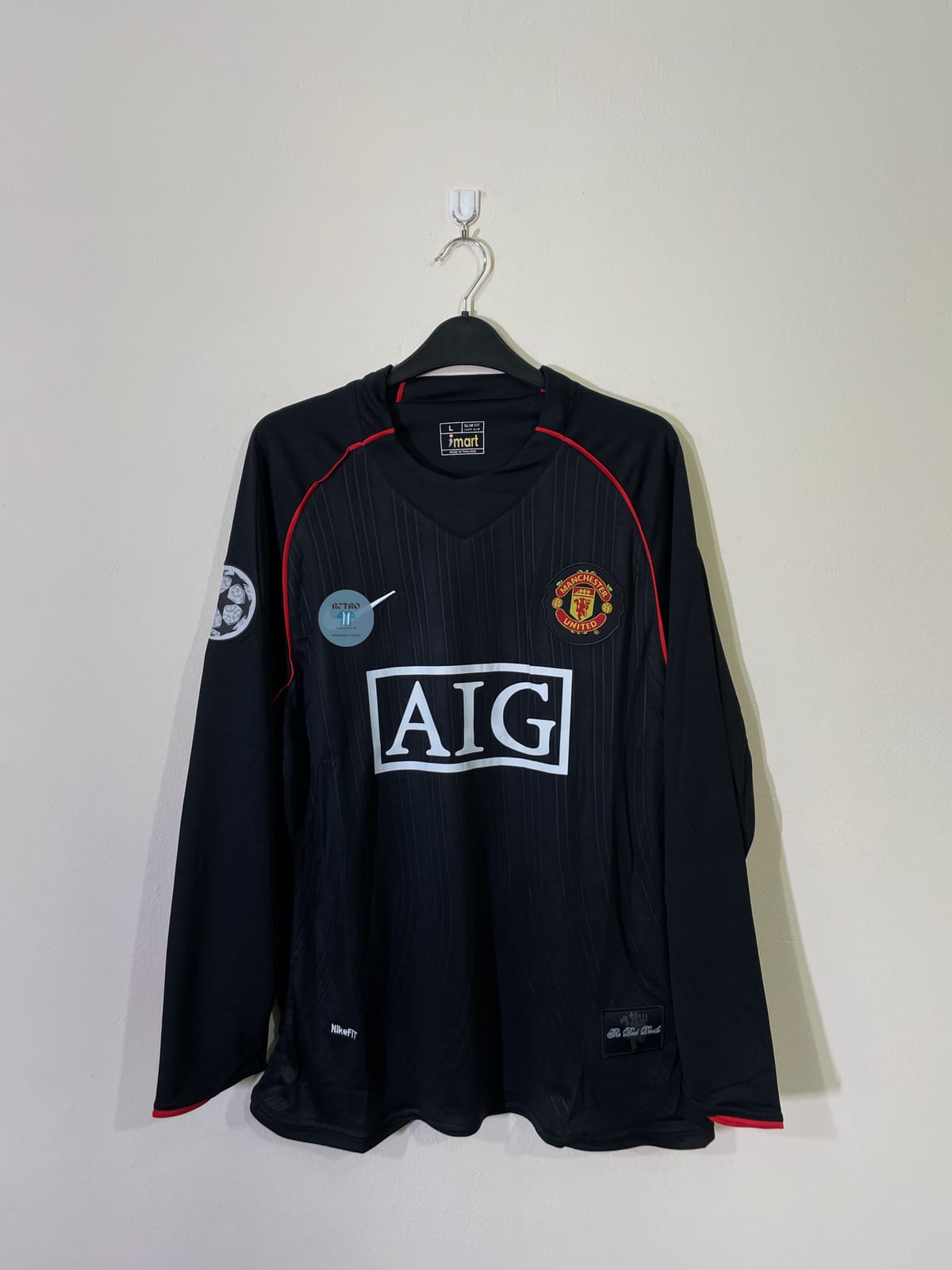 MANCHESTER UNITED 2008 BLACK KIT